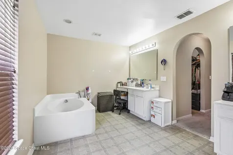 1609 Las Palmos Drive SW Palm Bay FL 32908