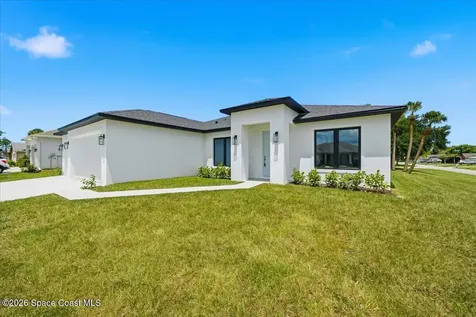 407 Cellini Avenue NE Palm Bay FL 32907