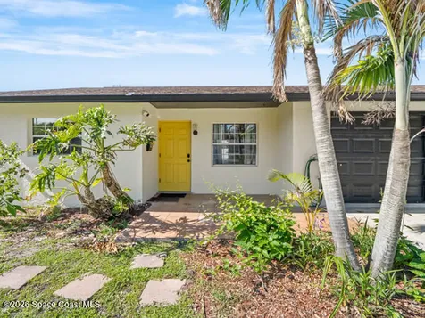121 Franklyn Ave Avenue Indialantic FL 32903