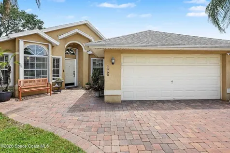 3900 Saint Armens Circle Melbourne FL 32934