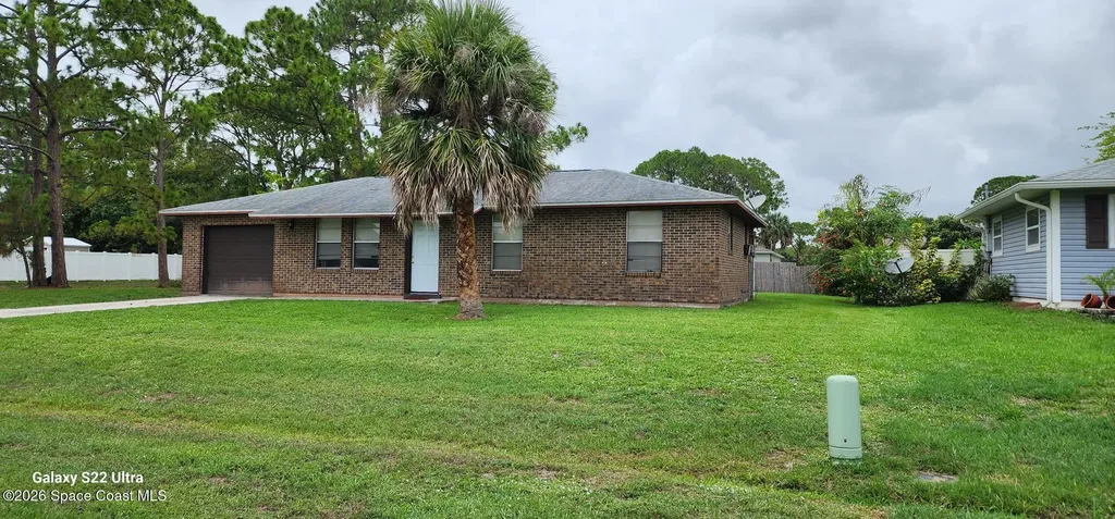 839 Custer Street NW Palm Bay FL 32907
