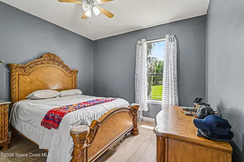 1517 Clapton Drive Deland FL 32720