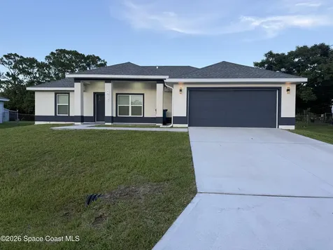 1013 Hammacher Avenue SW Palm Bay FL 32908