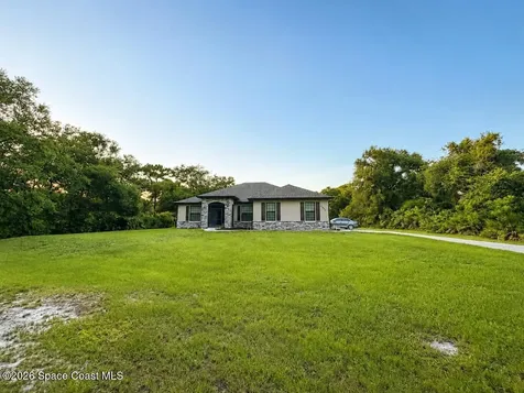 4040 Mccullough Road Mims FL 32754