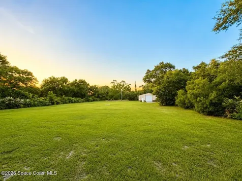 4040 Mccullough Road Mims FL 32754