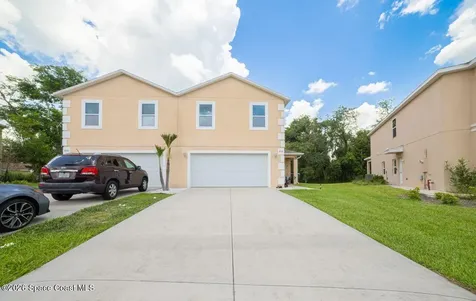 514 L M Davey Lane Titusville FL 32780
