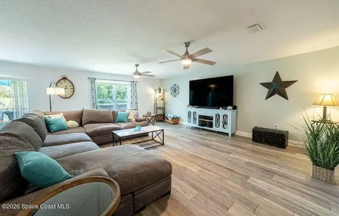 514 L M Davey Lane Titusville FL 32780