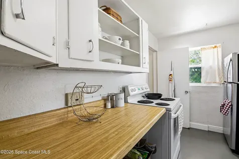 2410 Saint Swithin Lane Melbourne FL 32935