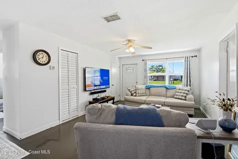 2410 Saint Swithin Lane Melbourne FL 32935