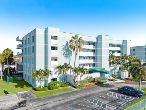 1700 Commodore Boulevard Cocoa Beach FL 32931