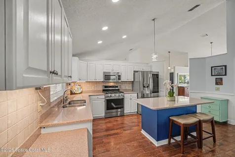 927 Jamestown Drive Rockledge FL 32955