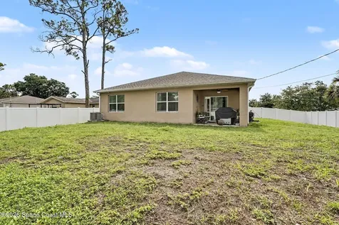 860 Airport Avenue SE Palm Bay FL 32909
