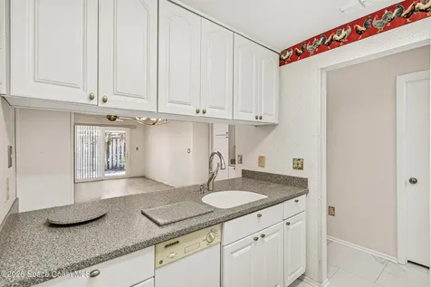 8702 Hibiscus Court Cape Canaveral FL 32920