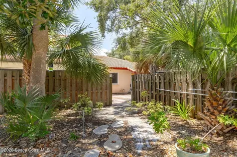8702 Hibiscus Court Cape Canaveral FL 32920