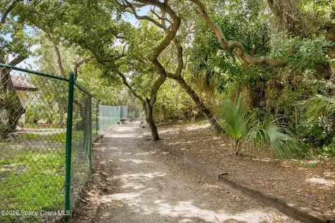 8702 Hibiscus Court Cape Canaveral FL 32920