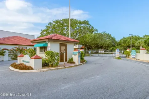 8702 Hibiscus Court Cape Canaveral FL 32920
