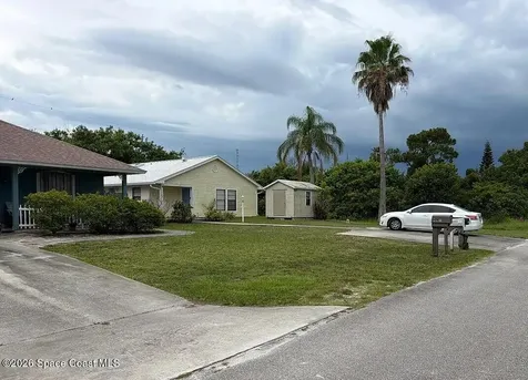 430 14th Place SW Vero Beach FL 32962