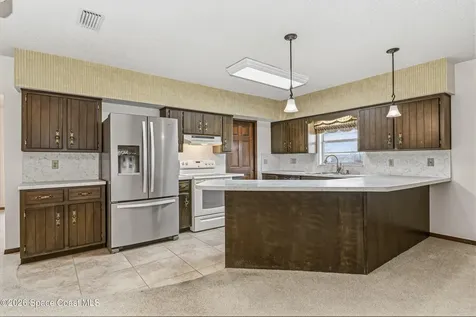 410 Sherwood Avenue Satellite Beach FL 32937