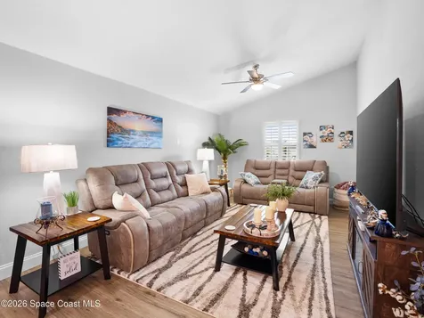 859 Laurel Circle Barefoot Bay FL 32976