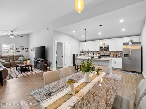 859 Laurel Circle Barefoot Bay FL 32976