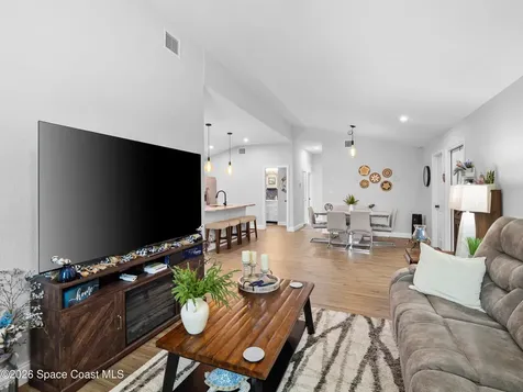 859 Laurel Circle Barefoot Bay FL 32976