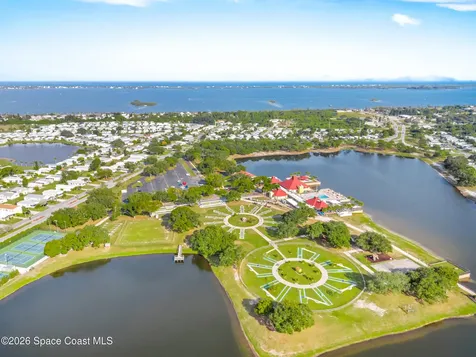 859 Laurel Circle Barefoot Bay FL 32976