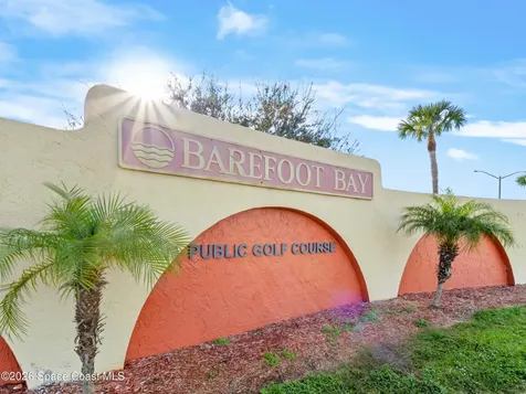 859 Laurel Circle Barefoot Bay FL 32976
