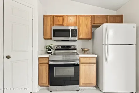 2153 Redwood Circle NE Palm Bay FL 32905
