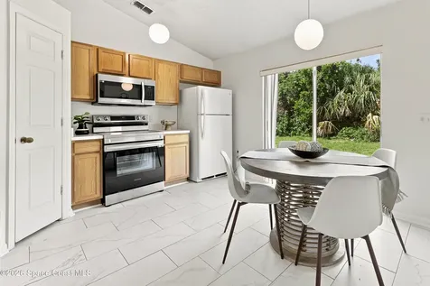 2153 Redwood Circle NE Palm Bay FL 32905
