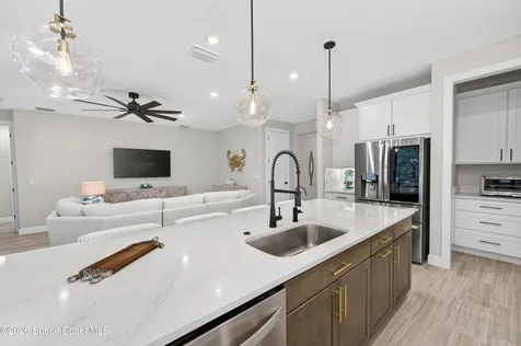 3862 White Alder Way Vero Beach FL 32967