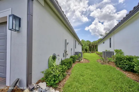 3862 White Alder Way Vero Beach FL 32967