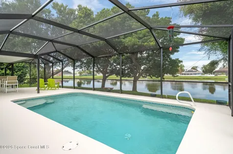 411 Wenthrop Circle Rockledge FL 32955