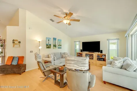 411 Wenthrop Circle Rockledge FL 32955