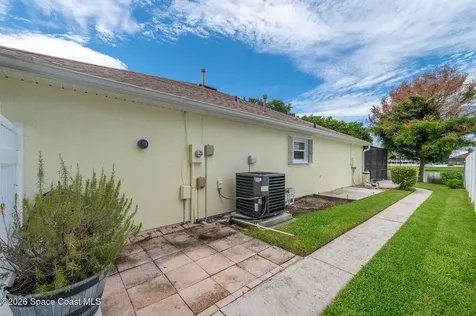 411 Wenthrop Circle Rockledge FL 32955
