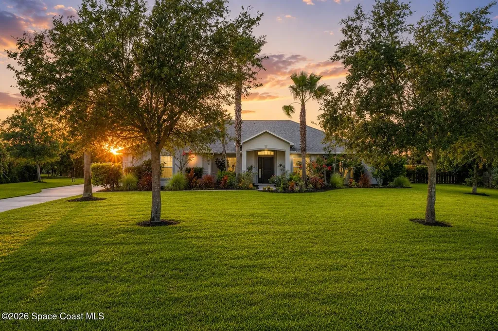 4148 Gardenwood Circle Grant FL 32949