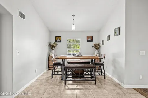 4148 Gardenwood Circle Grant FL 32949