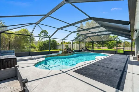4148 Gardenwood Circle Grant FL 32949