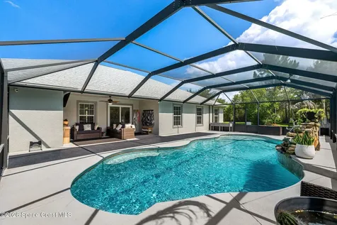 4148 Gardenwood Circle Grant FL 32949
