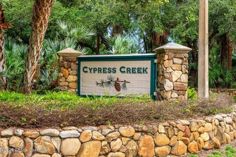 4148 Gardenwood Circle Grant FL 32949