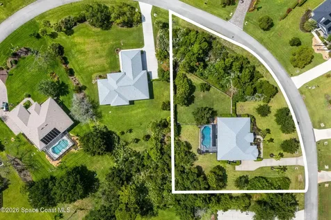 4148 Gardenwood Circle Grant FL 32949