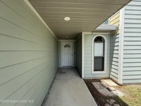 1205 Hegira Street NW Palm Bay FL 32907