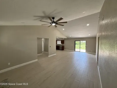 1205 Hegira Street NW Palm Bay FL 32907