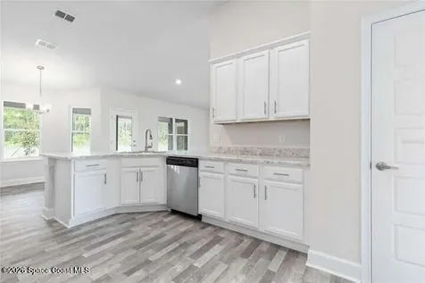 930 Palo Alto Street SE Palm Bay FL 32909