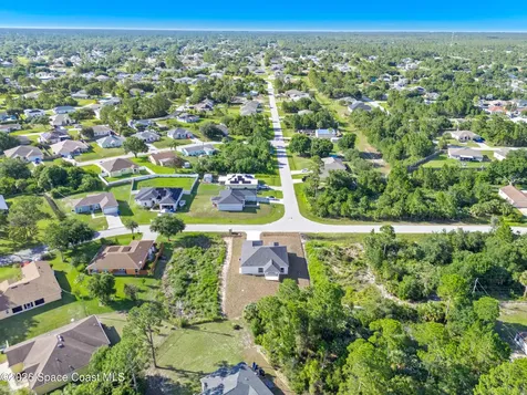 1542 Trojan Street SE Palm Bay FL 32909