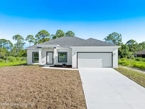 1542 Trojan Street SE Palm Bay FL 32909