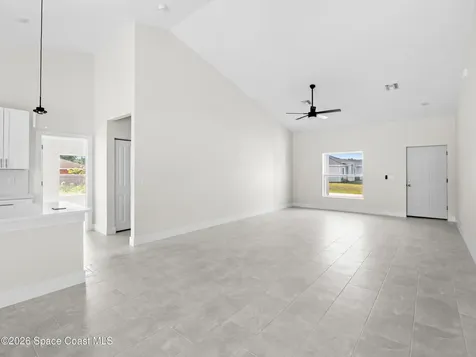 1542 Trojan Street SE Palm Bay FL 32909