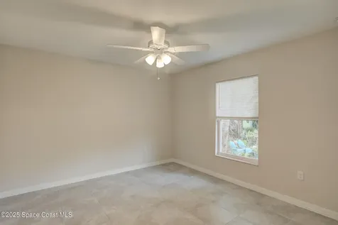 426 Lanfair Avenue Sebastian FL 32958