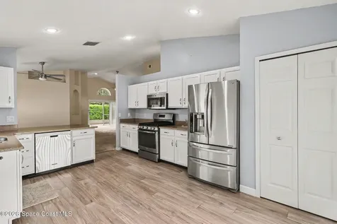 1151 Ballyshannon Parkway Orlando FL 32828