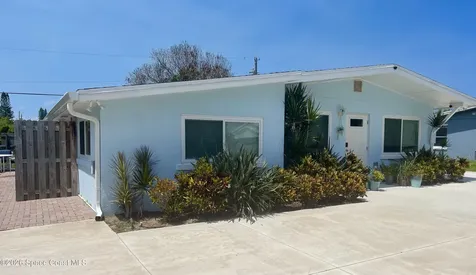 230 Avenida Central Indialantic FL 32903