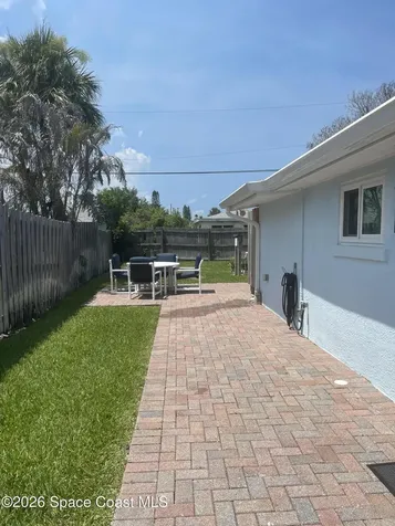 230 Avenida Central Indialantic FL 32903